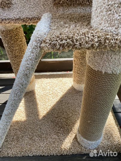 Новый домик с когтеточкой