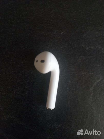 Наушник Apple AirPods 1 правый оригинал