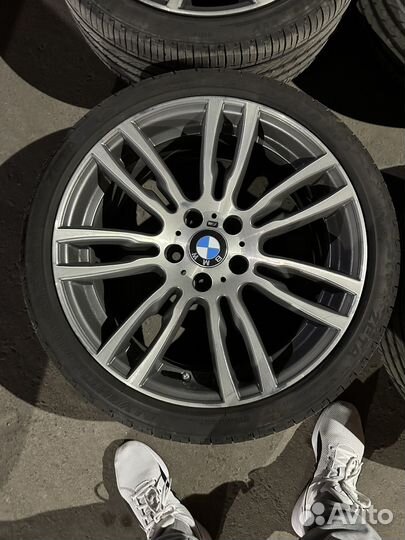 Комплект колес BMW оригинал 403 стиль R19