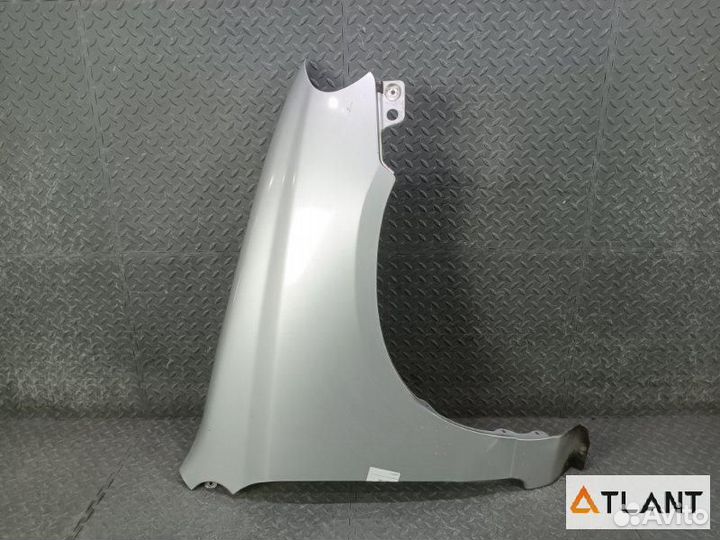 Крыло переднее правое suzuki alto