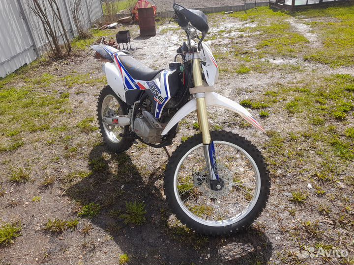 Мотоцикл эндуро