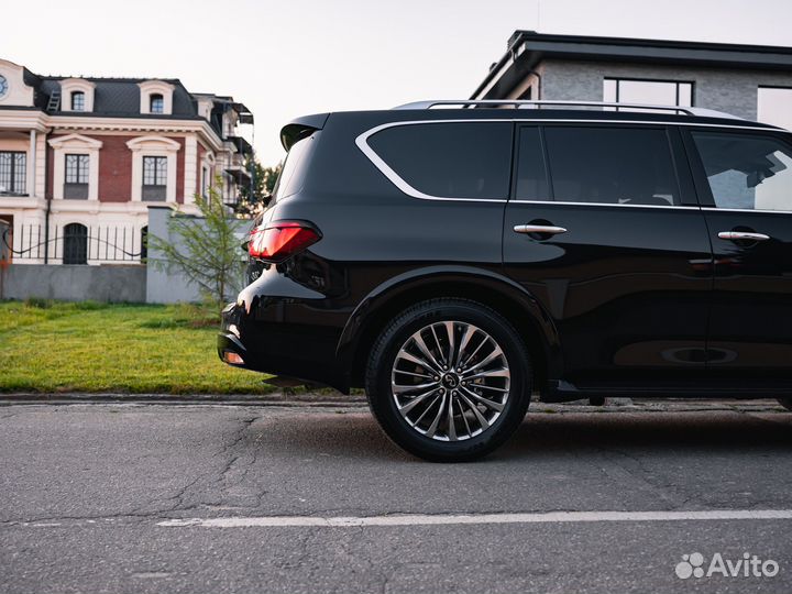 Infiniti QX80 5.6 AT, 2021, 16 750 км