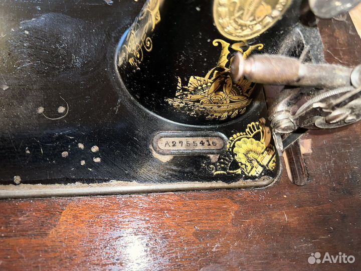 Швейная машинка зингер singer