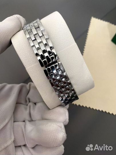 Часы женские Cartier новинка