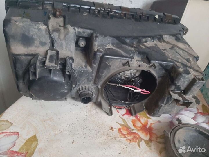 Фара Мерседес Бенц Актрос