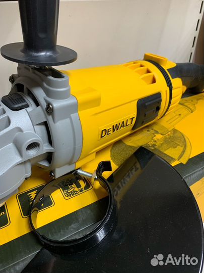 Болгарка dewalt 230 (2300вт.)