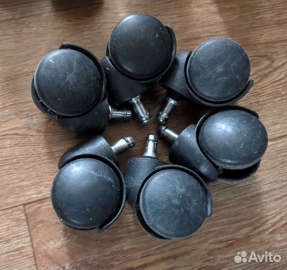 Колёсики для кресла + Запчасти