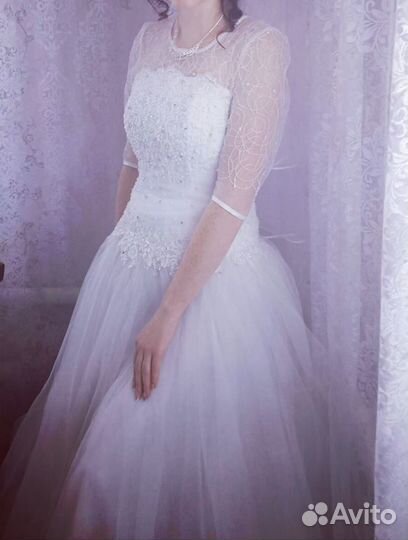 Свадебное платье