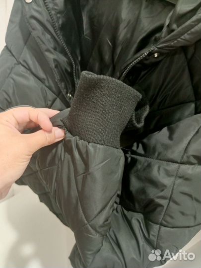 Стеганная осенняя куртка 42-44