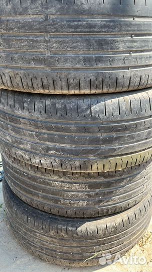 Continental AllSeasonContact 225/60 R17