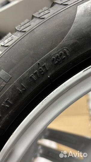 Оригинальные Разноширокие mercedes E klass r18