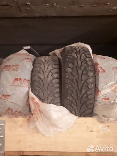 Hankook Winter I'Pike 195/65 R15