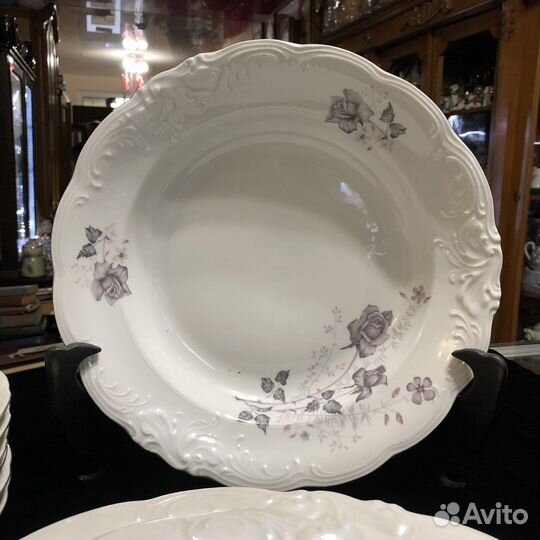 Тарелки Черная роза. Польша