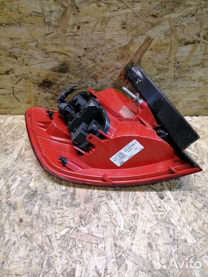 Фонарь правый Audi A6 C6 wagon dorest