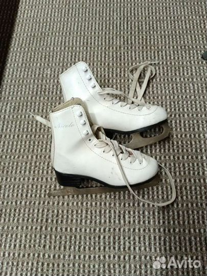 Коньки фигурные