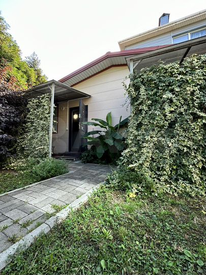 Дом 30 м² на участке 1 сот.