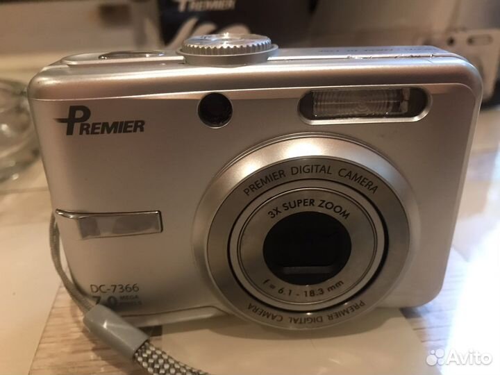 Компактный фотоаппарат