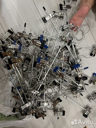 Вешалки плечики для брюк с прищепками