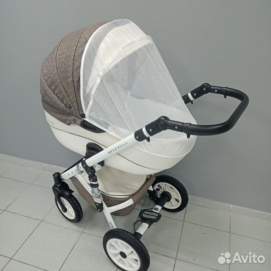 Детская коляска