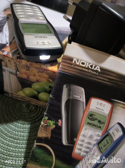 Телефон Nokia 1100