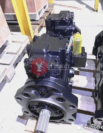 Основной насос JCB JS220LC K3V112DTP