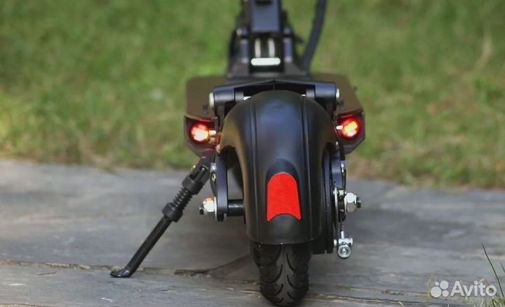 Электросамокат Maxspeed mini 4