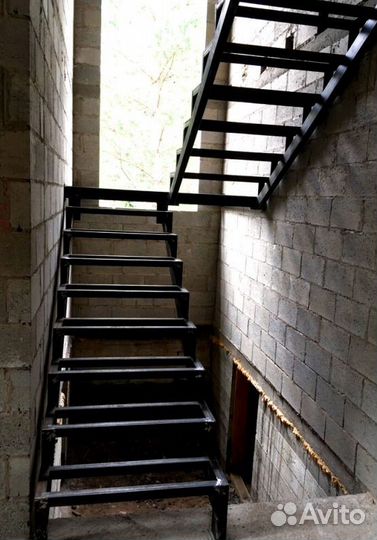 Лестницы винтовые под ключ