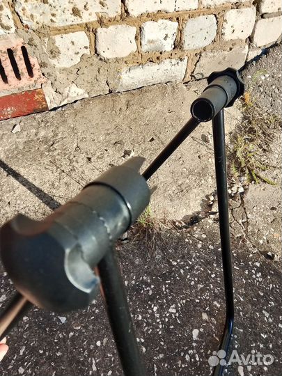 Стойка под ось велосипеда