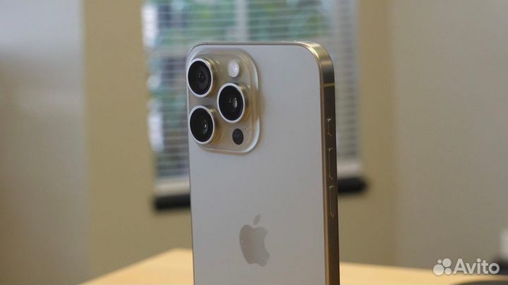 iPhone 15 Pro Max, 256 ГБ