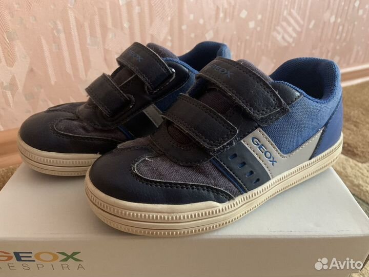 Кроссовки geox