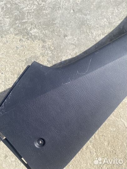 Подлокотник Bluebird Sylphy