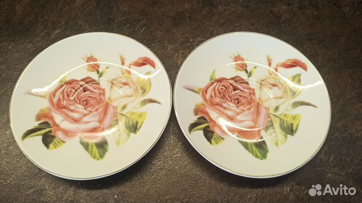 Фарфоровые чайные чашки