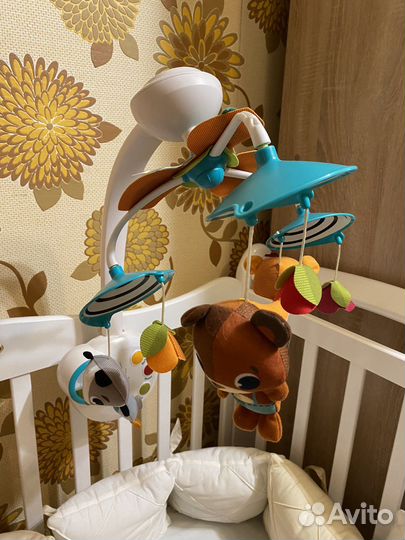 Мобиль на кроватку tiny love