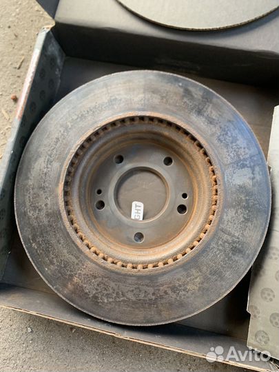 Передние тормозные диски от киа к5 б/у