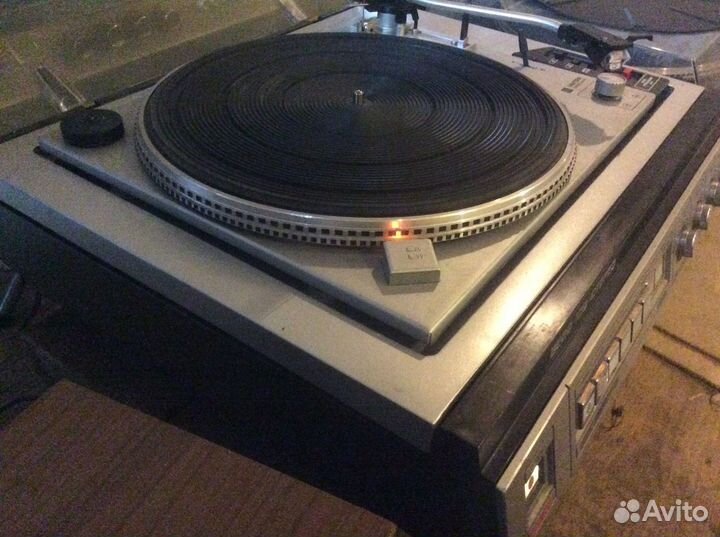 Проигрыватель винила Вега 109