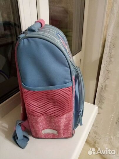 Школьный рюкзак