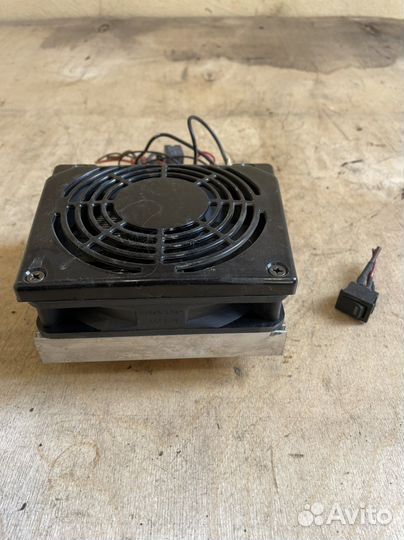 Рейндж ровер спорт 1 холодильник охладитель