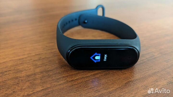 Фитнес браслет xiaomi mi band 4