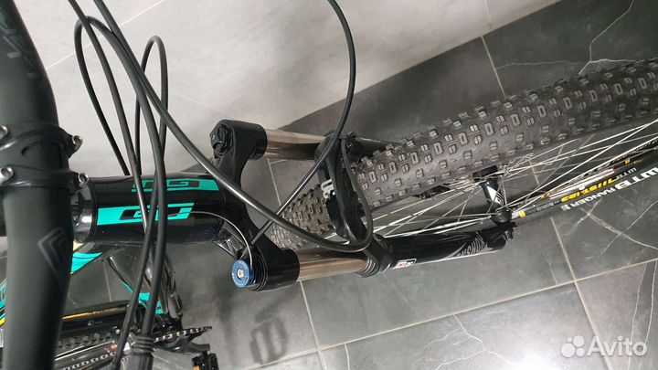 Велосипед GT avalanche expert 27.5 M