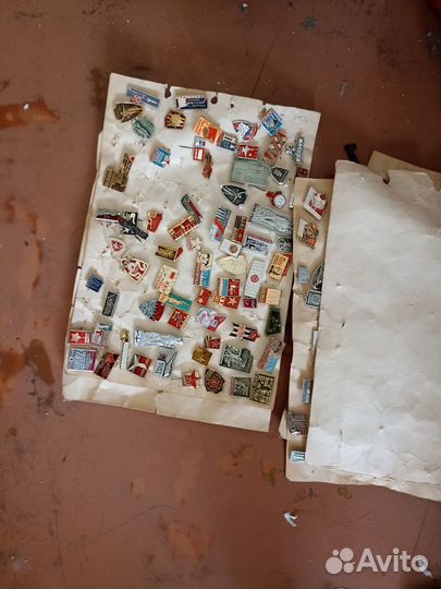 Коллекция значков СССР