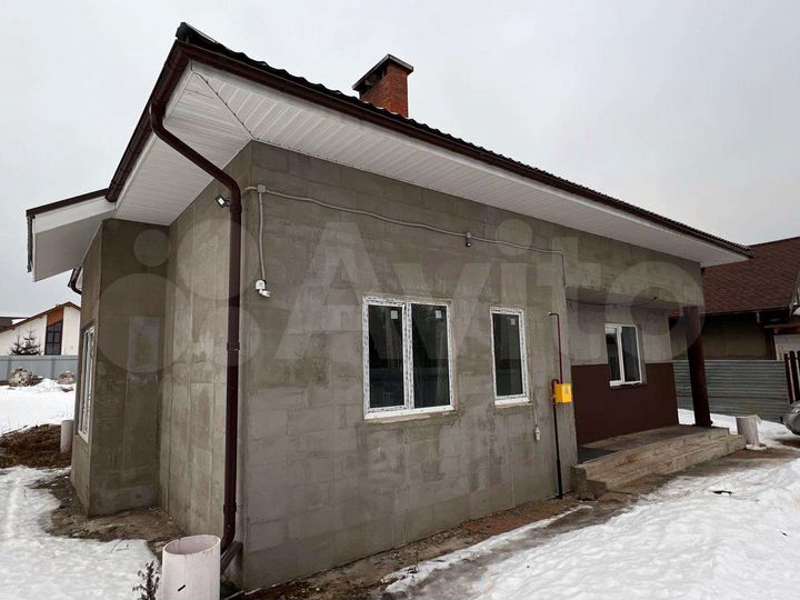 Дом 186 м² на участке 10 сот.