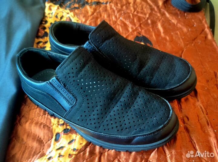 Школьный костюм для мальчика 128 серый