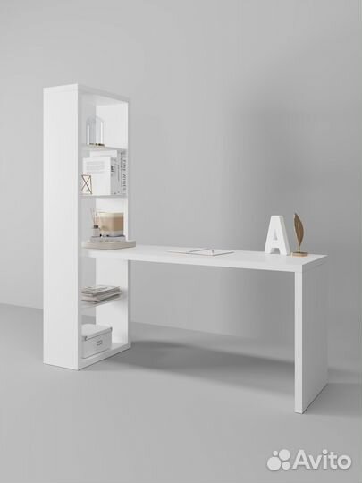 Письменный стол