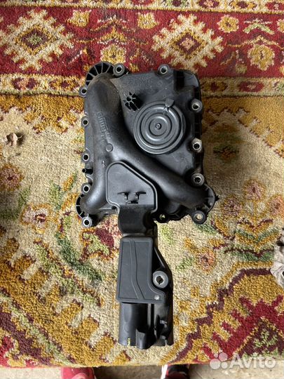 Маслоотделитель vag audi volkswagen 06E103547