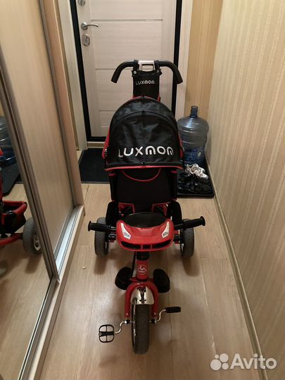 Детский велосипед с ручкой новый