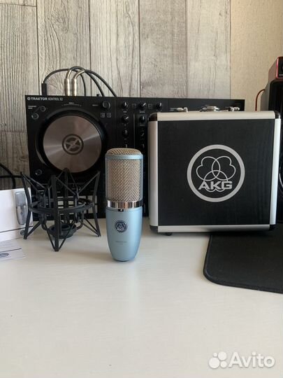 Akg p420 студийный конденсаторный микрофон