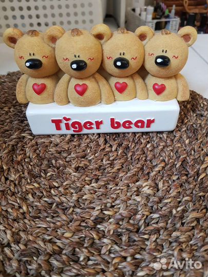 Фигурка статуйка мишки подставка под карандаши