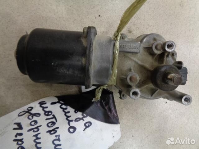 Моторчик стеклоочистителя передний Mazda Demio DY