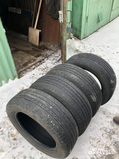 Goodyear EfficientGrip 2 SUV 21.5/60 R17