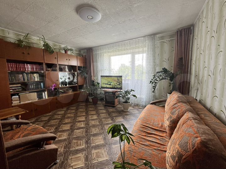 3-к. квартира, 74,2 м², 2/2 эт.